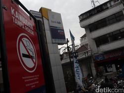 Dapat Dukungan Nih! Di Bandung, Merokok Sembarangan Bakal Didenda Rp 500 Ribu
