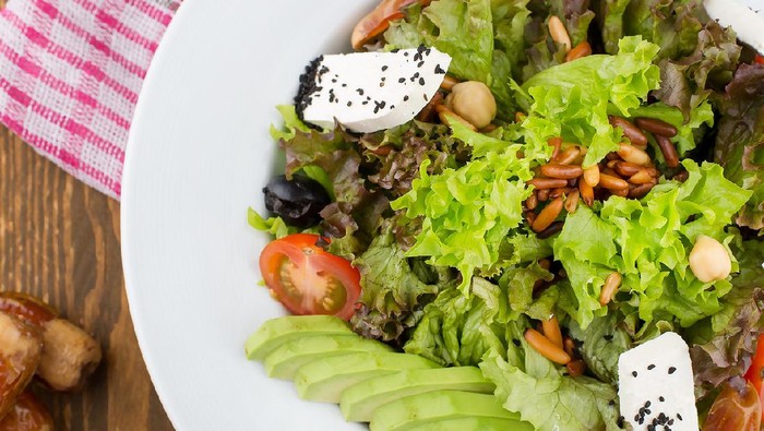 6 Jenis Selada Lezat untuk Pelengkap Salad Sayur, Cocok Buat Menu Diet Usir Perut Buncit nih!