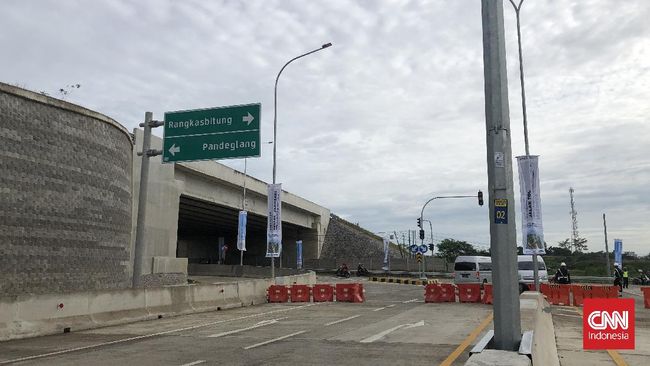 Proyek Tol Serang-Panimbang Mandek, Luhut Turun Tangan