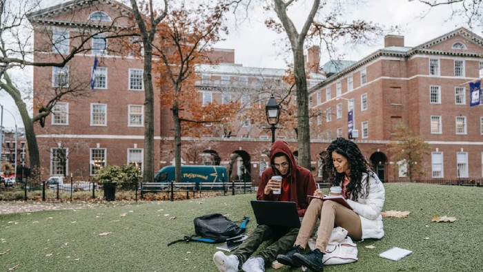 Menilik Jurusan Favorit di 8 Kampus Ivy League, Kampus Paling Bergengsi di Dunia Menilik Jurusan Favorit di 8 Kampus Ivy League, Kampus Paling Bergengsi di Dunia