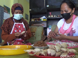 Madu Mongso Pisang dari Lumajang yang Legit Laku Dijual ke Mancanegara