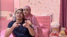 Pengantin Baru, 8 Momen Mesra Ria Ricis & Teuku Ryan Sebelum Tidur Ria Ricis dan Teuku Ryan sedang menikmati status mereka sebagai pengantin baru. Yuk intip kemesraan mereka sebelum tidur!