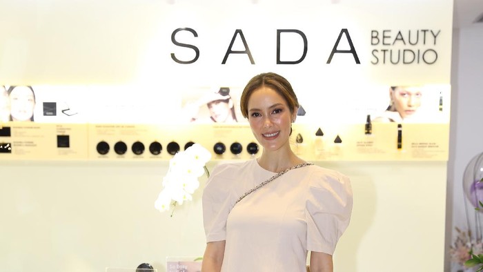 Resmi Dibuka, Flagship Store SADA by Cathy Sharon Usung Konsep Beauty Studio Kaya Seni dan Inspiratif Resmi Dibuka, Flagship Store SADA by Cathy Sharon Usung Konsep Beauty Studio Kaya Seni dan Inspiratif