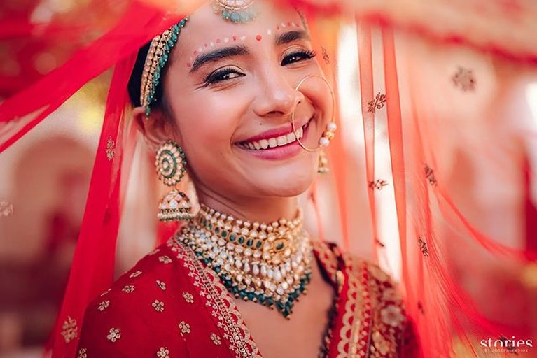 6 Foto Pernikahan Rajkummar Rao & Patralekhaa Usai 11 Tahun Pacaran Aktor Bollywood Rajkummar Rao akhirnya menikahi sang kekasih, Patralekhaa usai 11 tahun pacaran. Yuk intip momen pernikahannya!
