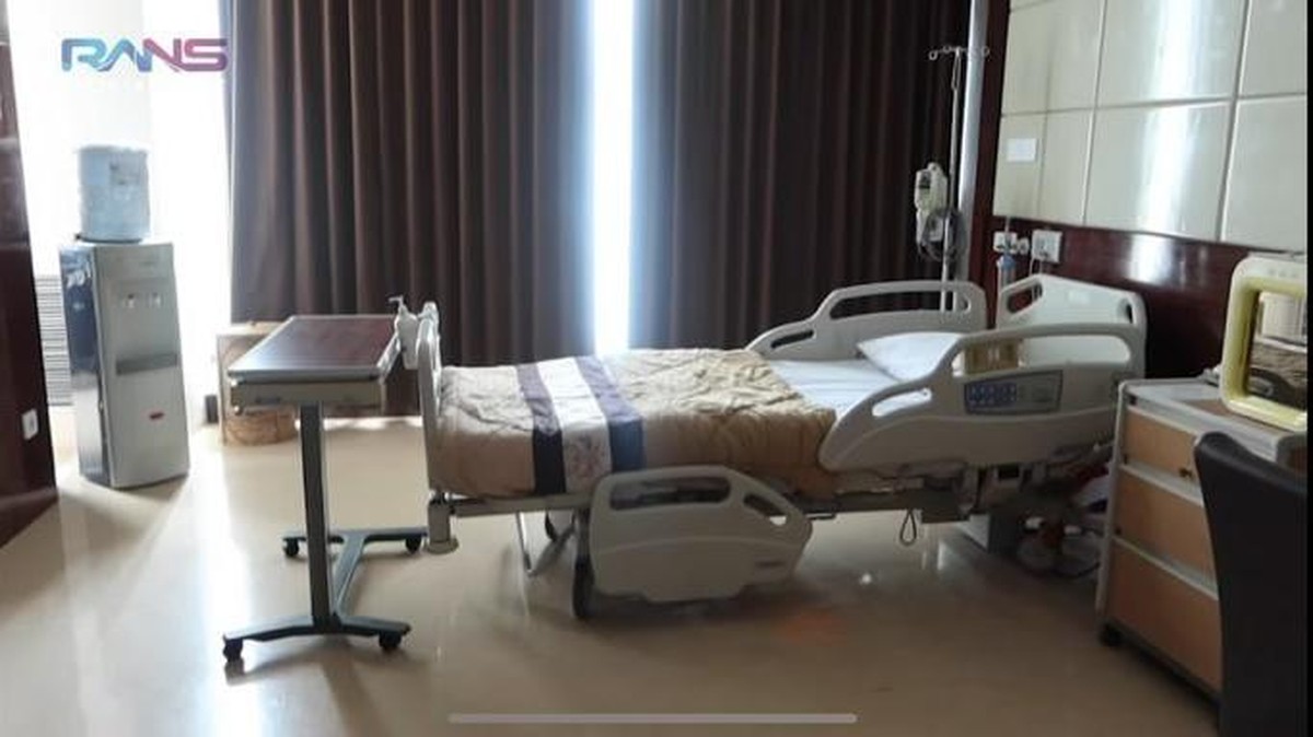 Raffi Ahmad dan Nagita Slavina mengunjungi rumah sakit memeriksa Rafathar sekaligus melihat kamar bersalin Nagita&period; Yuk intip&excl;