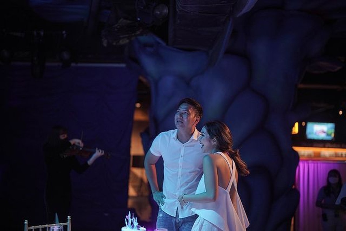 Wijin menyiapkan kejutan romantis untuk merayakan ulang tahun Gisel yang ke 31&period; Yuk kita intip momennya&excl;