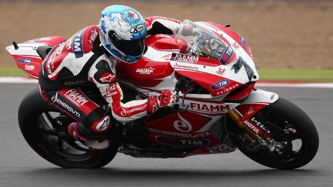 Ducati dan Yamaha jadi tim pertama yang tiba di Lombok, Nusa Tenggara Barat, jelang pagelaran WSBK Mandalika 2021 di Sirkuit Mandalika, 19-21 November.
