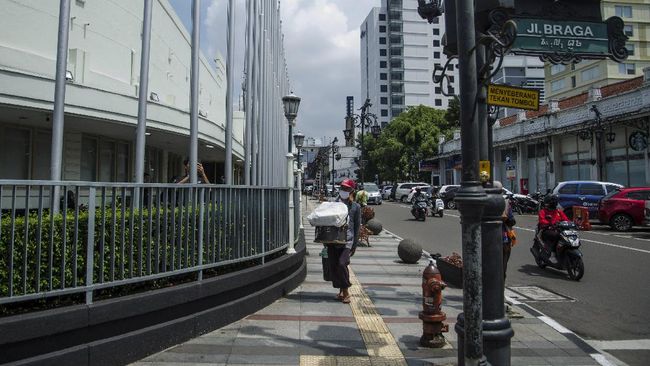Jajak pendapat yang dilakukan Pegipegi menemukan 10 kota tujuan mudik Lebaran populer di Indonesia tahun 2022. Berikut daftarnya.