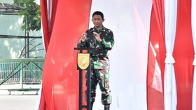 Jokowi Resmi Lantik Mayjen TNI Suharyanto Jadi Kepala BNPB