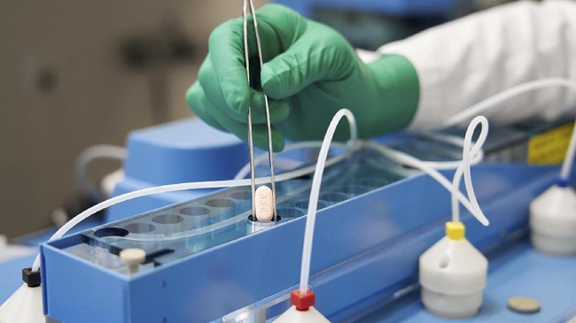 Setelah AS, Korsel ikut menyetujui penggunaan darurat pil Paxlovid buatan Pfizer sebagao obat oral Covid-19.