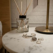 BeauPicks: Rekomendasi Reed Diffuser dengan Wangi Mewah dan Tahan Lama, Mulai Rp40 Ribuan