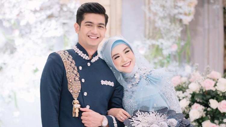 Resepsi pernikahan Ria Ricis dan Teuku Ryan Resepsi pernikahan Ria Ricis dan Teuku Ryan