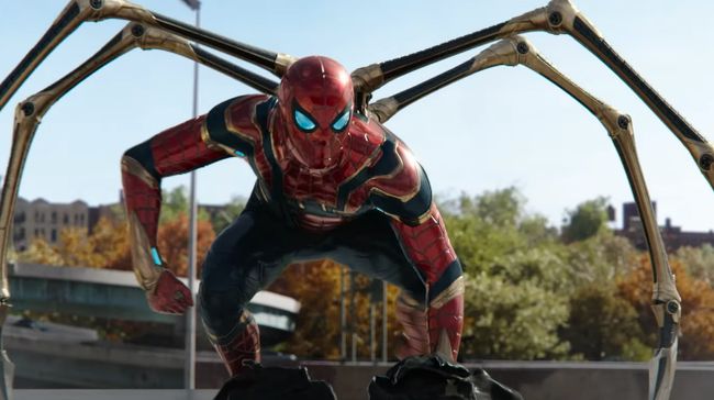 Spider-Man: No Way Home kembali lagi ke puncak box office akhir pekan kemarin, setelah film rilisan 2021 itu merilis ulang versi ekstra durasi dan adegan.