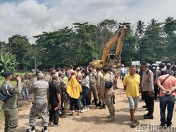 Wartawati di Manado Diduga Ditendang-Dipukul Satpol PP Saat Liputan