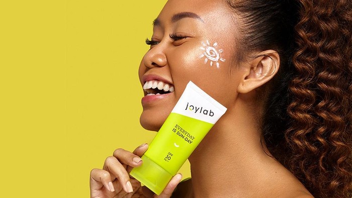 BeauPicks: 5 Sunscreen Lokal dengan SPF 30, Cocok Juga Dipakai Saat Cuaca Mendung atau Aktivitas Indoor
