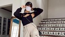 7 Potret Fashion Style Tynna Kanna Ibu Dua Anak yang Modis Meski telah memiliki dua orang putri cantik yang beranjak remaja, style Tyna Kanna tetap modis dan kekinian. Yuk intip!