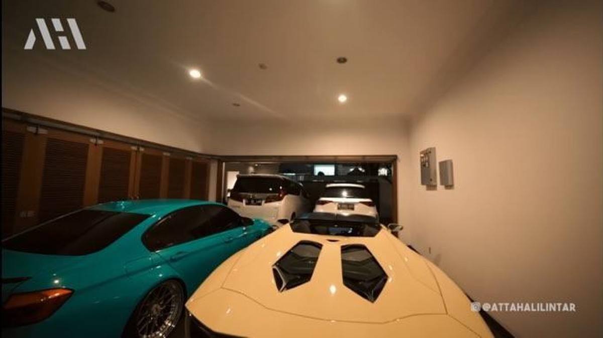 Sejak menikah Lesti Kejora dan Rizky Billar pindah ke rumah mewah baru mereka&period; Yuk kita intip penampakannya&excl;