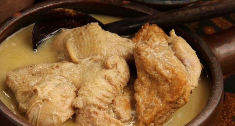 4 Resep Opor Ayam Putih yang Bisa Jadi Menu Masakan Sehari-hari Bunda Bunda, resep opor ayam ada berbagai variasi. Mulai dari opor ayam putih hingga opor ayam yang menggunakan belimbing wuluh. Siamk empat resep opor ayam yuk!
