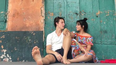 Sudah Putus, Ini Momen Indah Shawn Mendes Bersama Camila Cabello