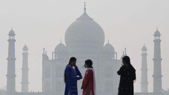 Hindu extremists want to remove Muslim sites in India, including the Taj Mahal