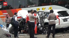 VIDEO: Polisi Periksa 'Black Box
