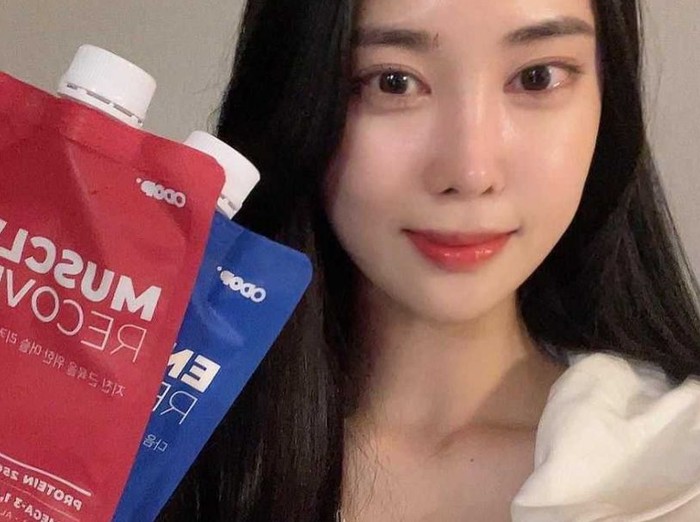 Tidak kalah populer dengan sang kakak, Sae Eun juga sering ditunjuk sebagai Brand Ambassador berbagai produk olahraga dan makanan kesehatan. Kariernya pun sangat cemerlang di dunia olahraga, Beauties./ foto: instagram.com/saeeun