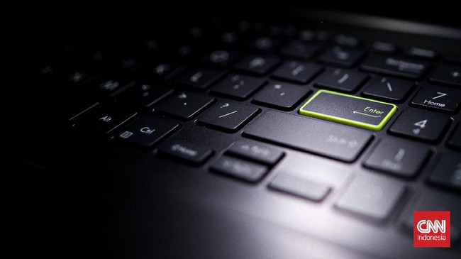 Review ASUS VivoBook Ultra 15, merupakan laptop layar OLED dengan harga terjangkau.