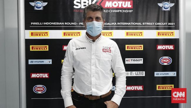Direktur WSBK: Insiden Unboxing Cargo Ducati Sinyal Positif Direktur Eksekutif WSBK, Gregorio Lavilla, tidak mempermasalahkan insiden unboxing Ducati yang sempat membuat geger jelang WSBK Mandalika 2021.