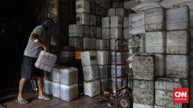 FOTO: Mahalnya Harga Minyak Goreng di Jakarta