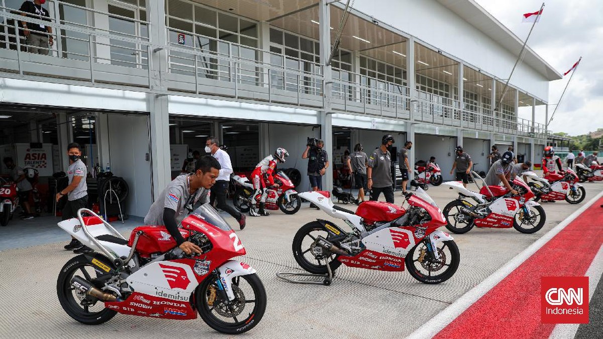 FOTO: Pembalap Asia Talent Cup Jajal Sirkuit Mandalika