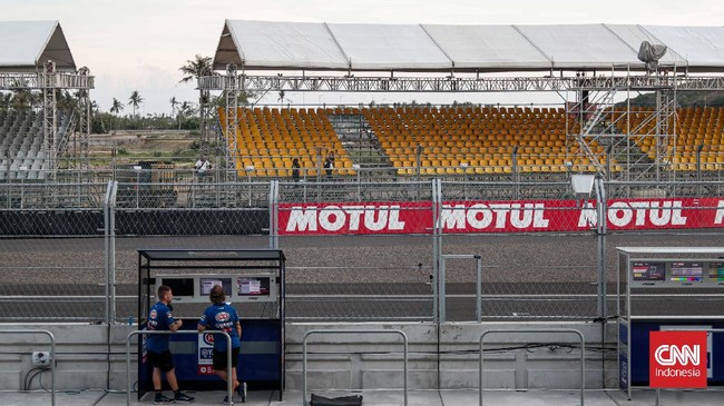 Tiket termurah untuk menyaksikan balapan MotoGP di Sirkuit Mandalika, Lombok, dijual dengan harga Rp575 ribu.
