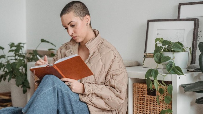 Jaga Kesehatan Mental, 3 Influencer Ini Ajak Terapkan Mindfulness Lewat Journaling