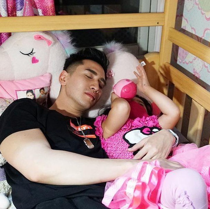 <p>Sementara itu, Verrell senantiasa mendoakan agar Vania menjadi anak yang pintar, sholehah, serta berbakti dengan orang tuanya. (Foto: Instagram: @bramastavrl)</p>