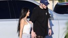 Kim Kardashian dan Pete Davidson resmi pacaran setelah beberapa kali kepergok berkencan&period; Yuk kita intip momen kebersamaan mereka&excl;