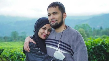 Shireen Sungkar Ngaku Sempat Berdoa agar Tak Punya Suami Seperti Teuku Wisnu