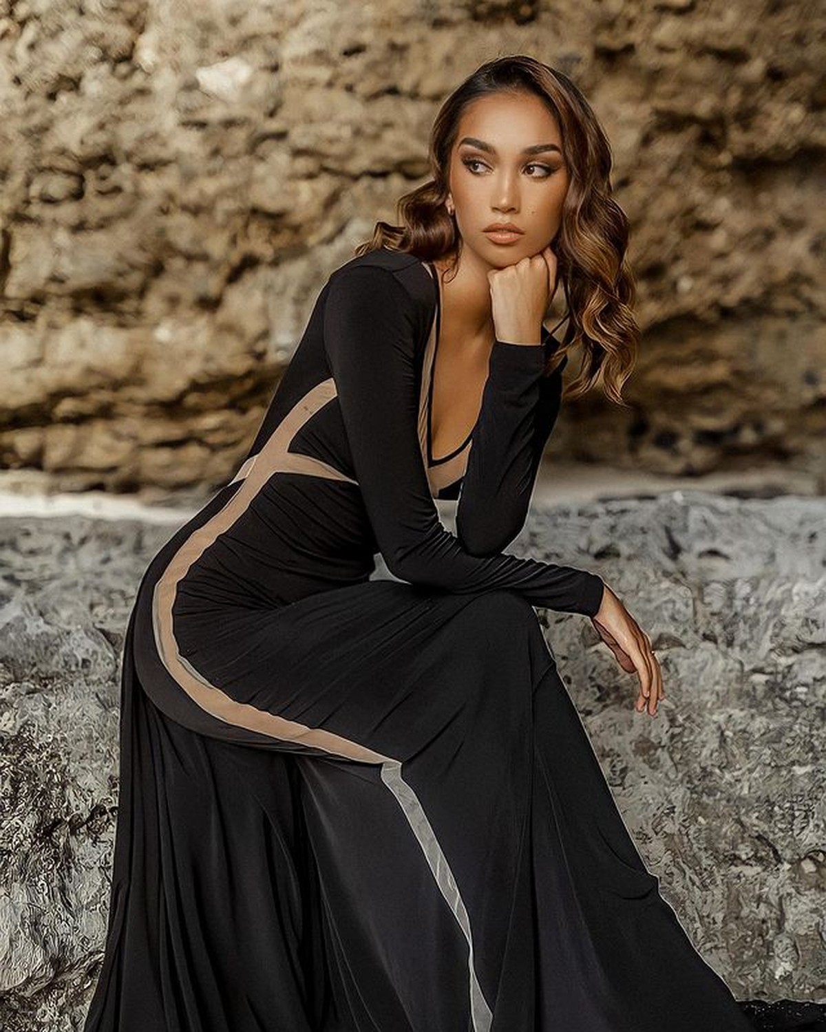 Sophia Rogan akan wakili Indonesia di ajang Miss Grand International 2021 di Phuket&comma; Thailand&period; Yuk intip pesonanya&excl;