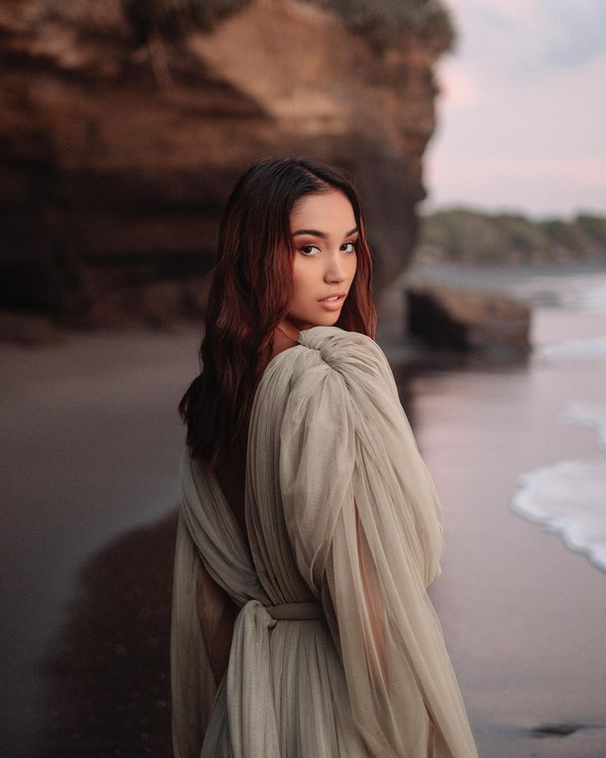 Sophia Rogan akan wakili Indonesia di ajang Miss Grand International 2021 di Phuket&comma; Thailand&period; Yuk intip pesonanya&excl;