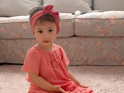 7 Potret Manisnya Arabella, Anak Perempuan Aura Kasih yang Berwajah Blasteran