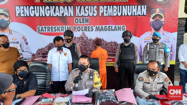 Seorang pria yang diduga Dukun pengganda uang tergiur dengan uang Rp25 juta yang dibawa pasien. Berdalih bisa menggandakan uang, dukun itu lalu membunuh pasien.