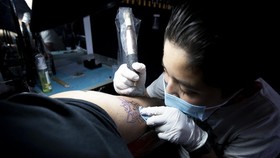 FOTO: Brandon Burgos, Seniman Tato 11 Tahun dari Meksiko