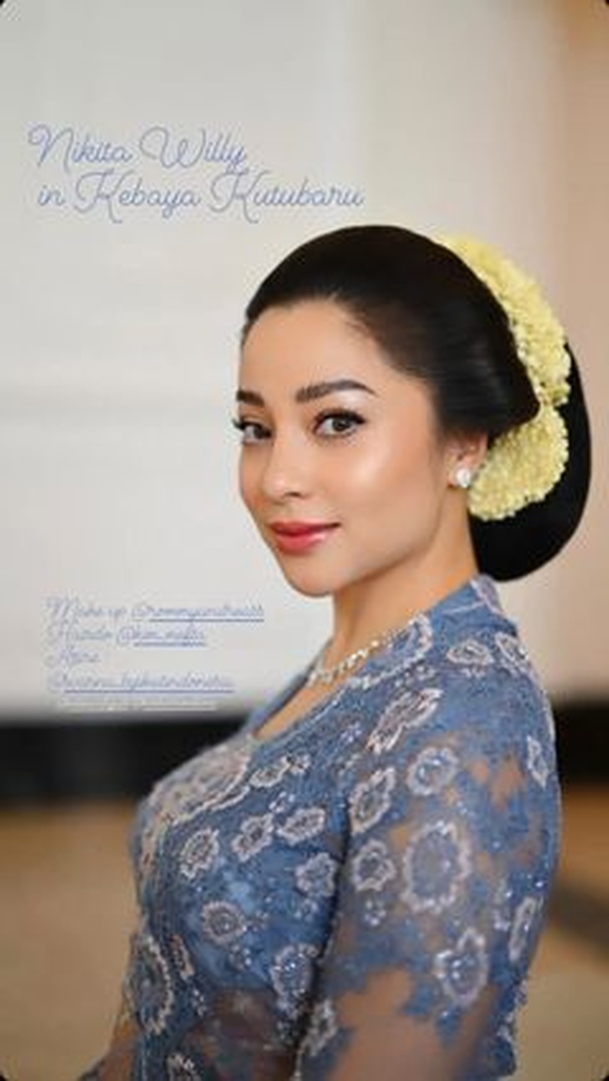 Penampilan Nikita Willy saat mendampingi sang adik di hari bahagia pernikahannya jadi sorotan&period; Yuk intip&excl;