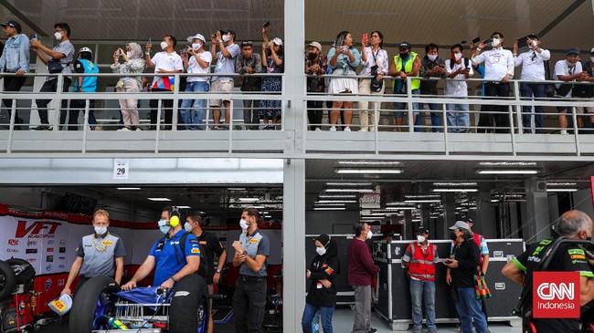MotoGP Mandalika 2022 bakal berlangsung pada 18-20 Maret mendatang. Berikut aturan sistem bubble untuk penonton yang akan datang.