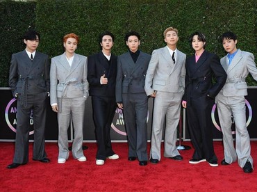 Sejarah Baru, Konser 4 Hari BTS di Amerika Serikat Raup Rp483 T