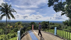 Wisata Ketinggian dan Petik Buah di Bukik Bulek Pariaman