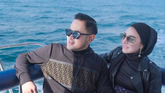 Liburan Gilang dan Shandy Purnama