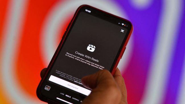 Reels Instagram Diklaim Bakal Lebih Panjang Saingi TikTok - CNN Indonesia