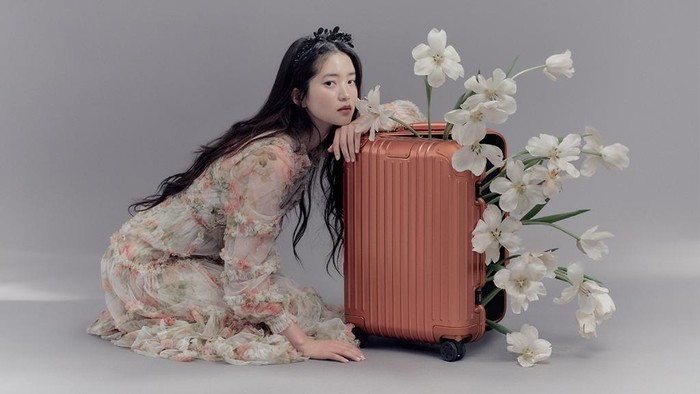 Mengenal Rimowa, Label Tas dan Koper Mewah Favorit Banyak Artis Korea