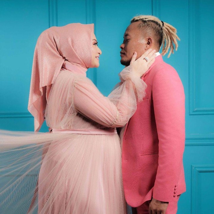<p>Masa kehamilan Nathalie Holscher sudah memasuki trimester akhir, Bunda. Ia pun tak ingin melewatkan momen kehamilan dan mengabadikan <em>maternity shoot</em>. (Foto: Instagram: @nathalieholscher)</p>