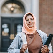 5 Aturan Kolot Arab Saudi Soal Perempuan yang Didobrak oleh Pangeran MBS, Boleh Berbikini Salah Satunya!