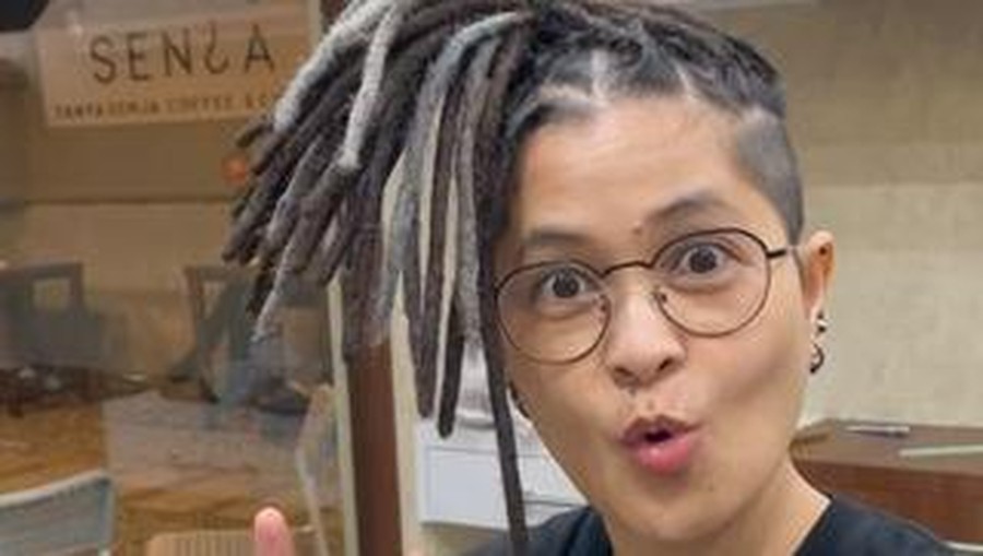 Mita The Virgin memang sudah lama tak muncul di televisi, penampilan terbarunya pun jadi sorotan. Yuk intip!